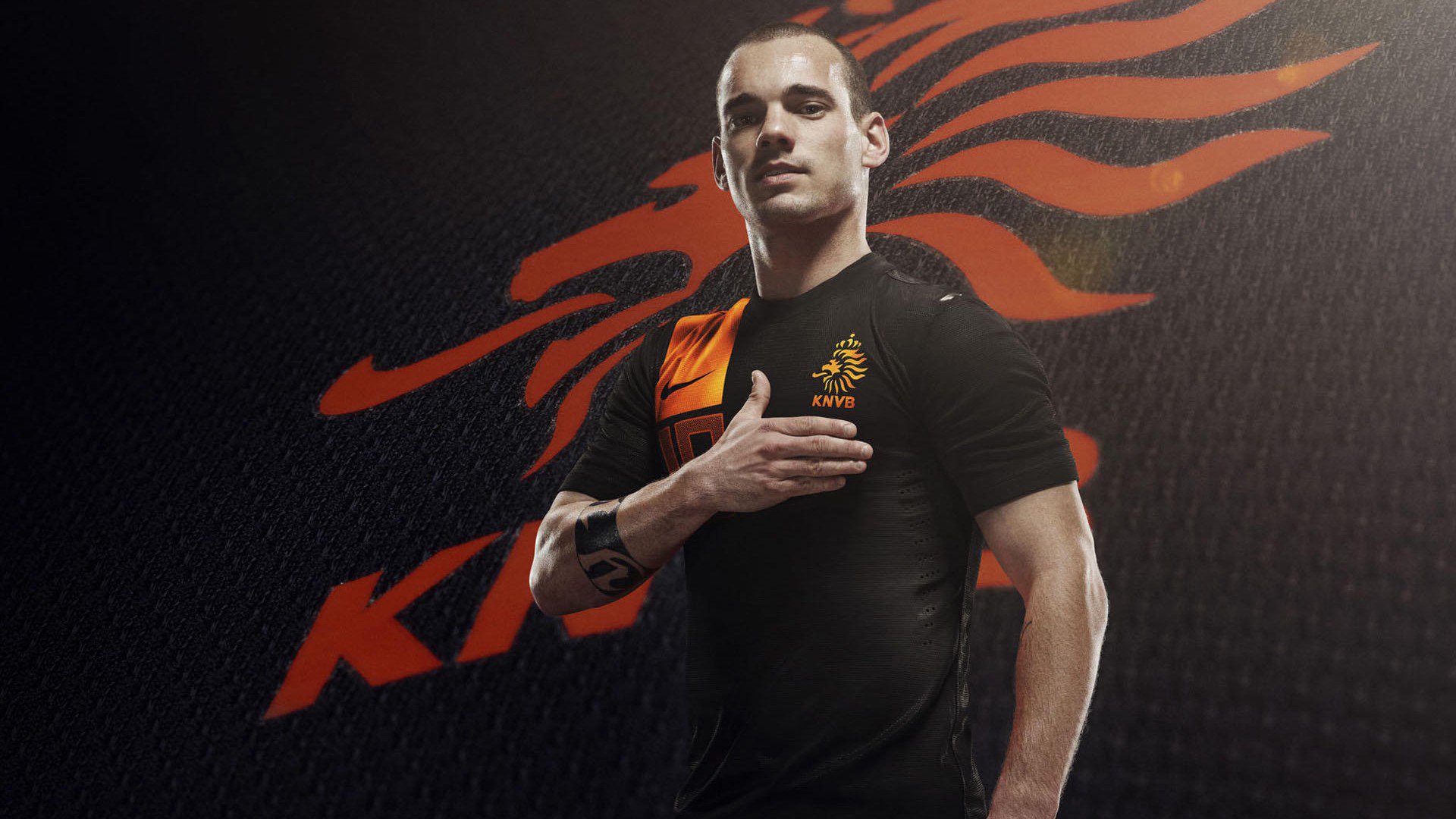 j9-100米自由泳冠军争夺激烈，100米自由泳冠军成绩